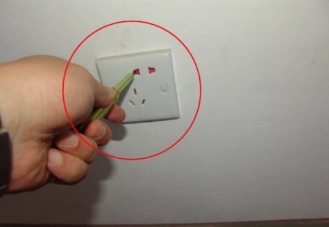 空調(diào)專用插座和普通插座的區(qū)別是什么，選購插座的注意事項有哪些?